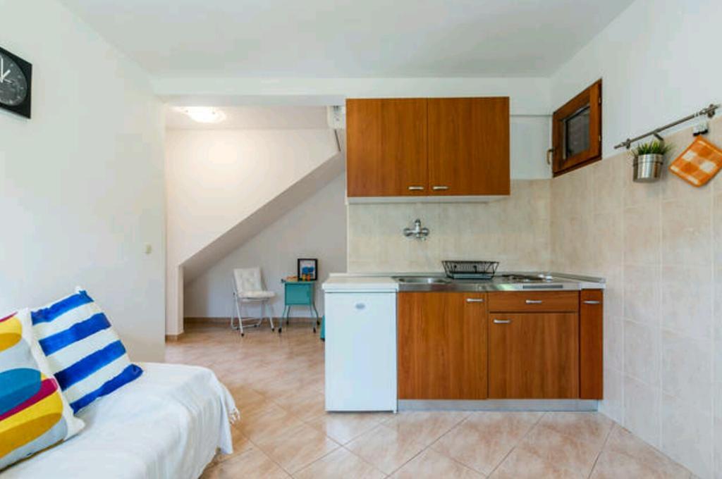 Apartments Bralic วิส ภายนอก รูปภาพ